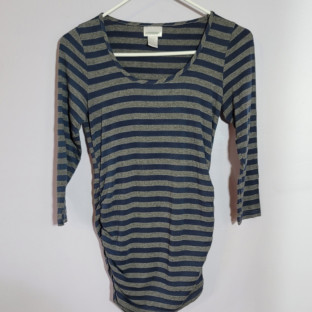 Motherhood maternity 3/4sleeve top euc